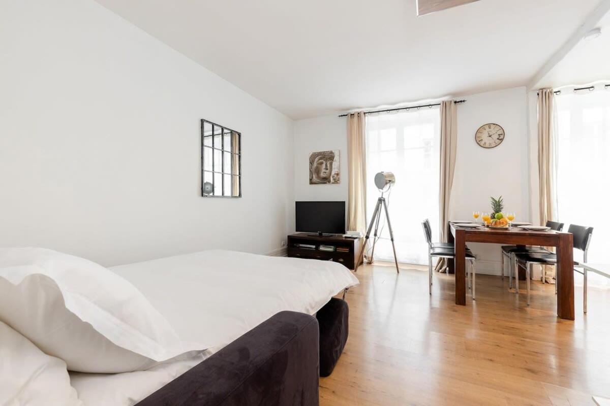 Ferienwohnung Avenue De Mars 2Br Paris Exterior foto